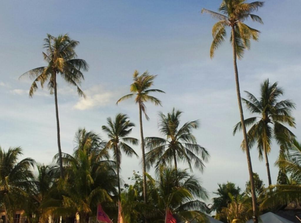 Huda Inn Pantai Cenang  Esterno foto