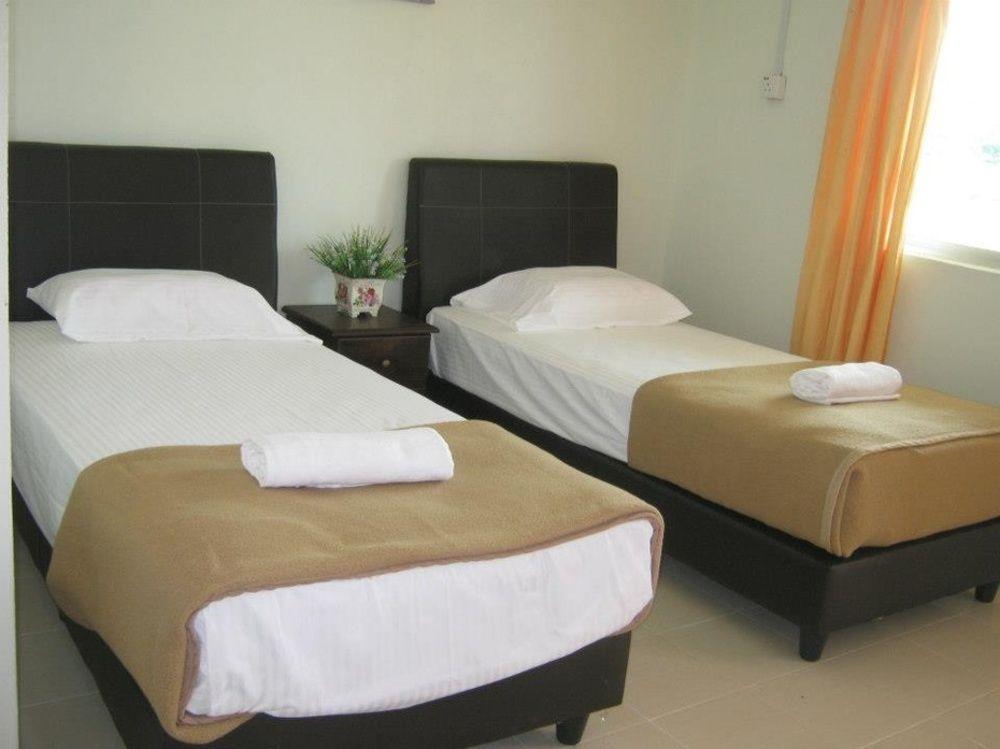 Huda Inn Pantai Cenang  Esterno foto